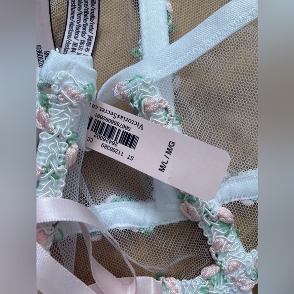 VICTORIA SECRET Dream Angels Secret Garden Floral Garter Belt White Medium/large - Picture 3 of 6
